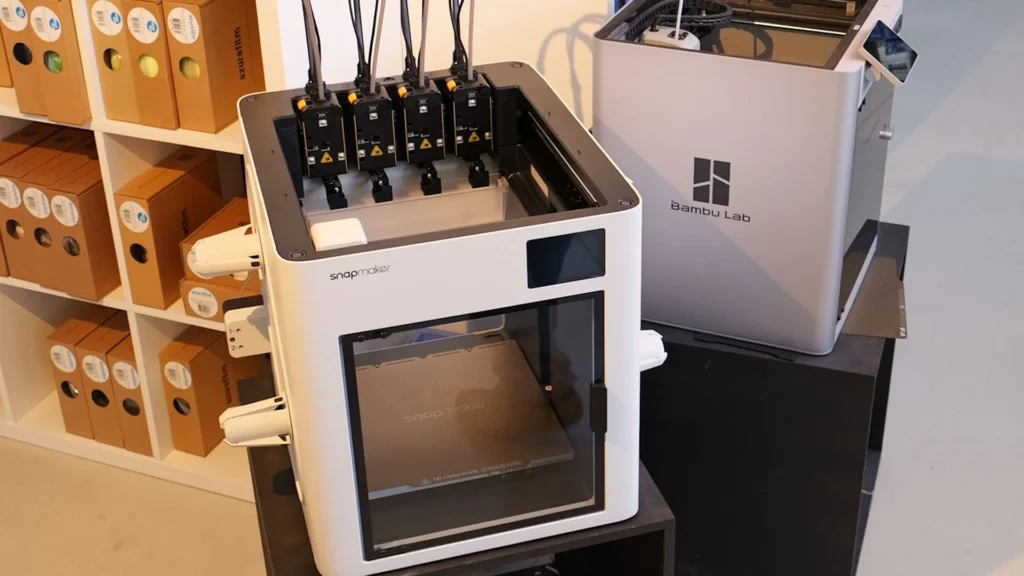 Snapmaker U1: 3D printer o kojem trenutno svi pričaju 6 3D pisač Snapmaker U1 u radionici