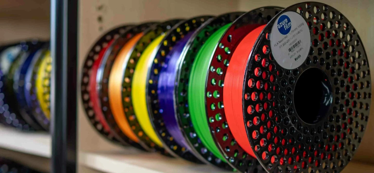 Vaše prvo 3D printanje - vodič za početnike 2 Šareni koluti filamenta