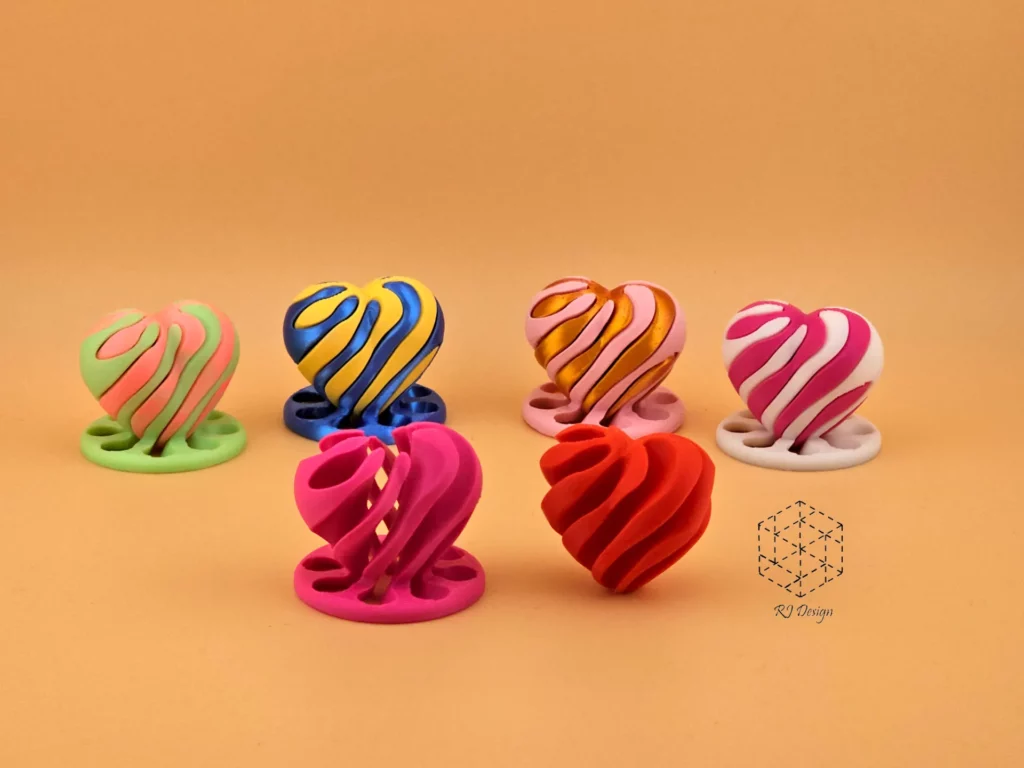 Walentynkowe wydruki 3D 5 Skręcone serce z przejściem
