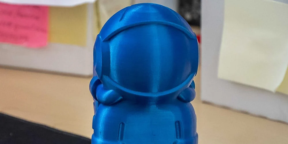 Istražite što nude naši specijalni filamenti 3 Plava 3D-ispisana figura od PLA Pearl