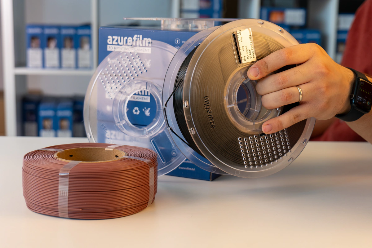 Bambu Lab H2C Combo 17 Placing an AzureFilm refill on the Master Spool